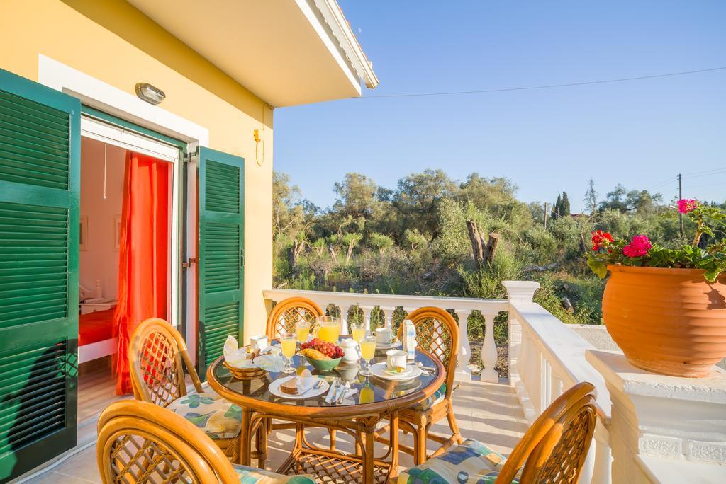 Karia Holiday Home Lefkimi Extérieur photo