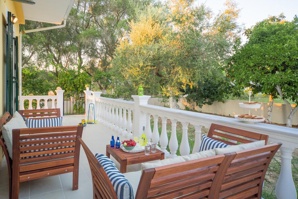 Karia Holiday Home Lefkimi Extérieur photo